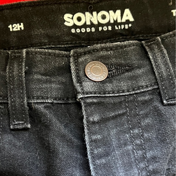 Gently used , NO holes , NO rips , boys size 12H jeans - Picture 2 of 3